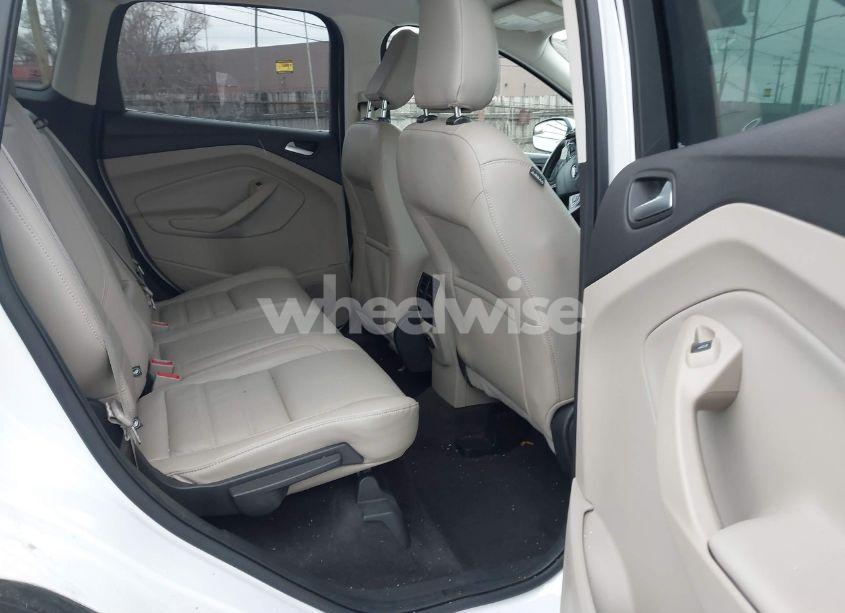 Photo 8 of 2018 Ford Escape SEL (VIN 1FMCU9HD4JUC33141)