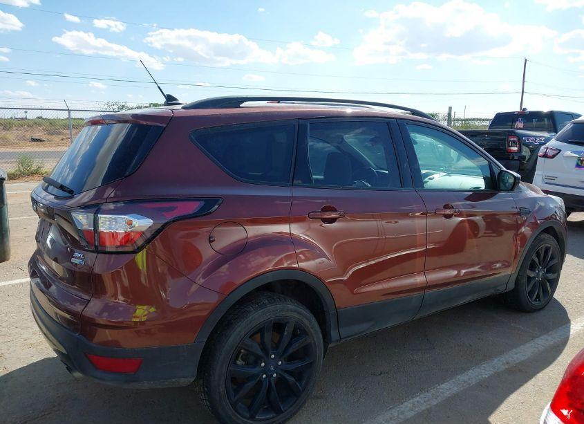 Photo 13 of 2018 Ford Escape SEL (VIN 1FMCU9HD4JUC35228)