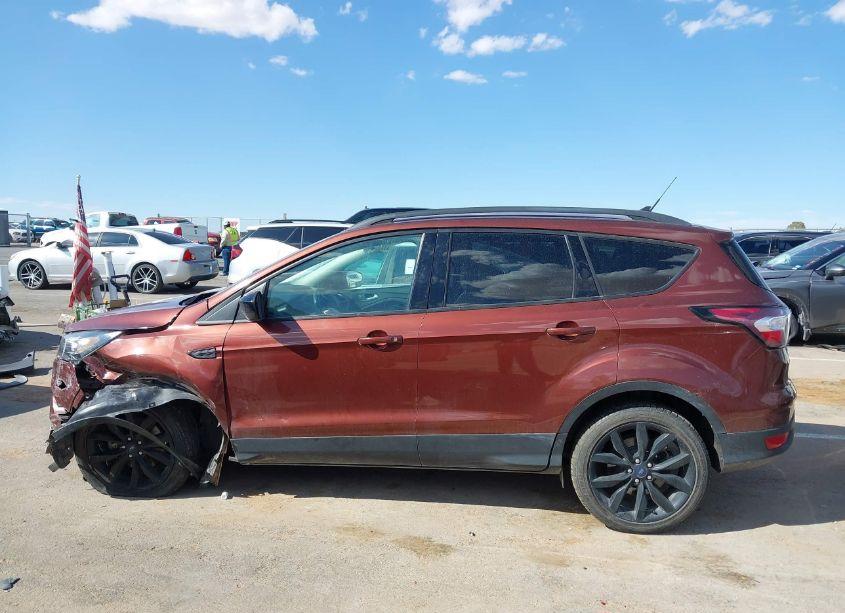 Photo 14 of 2018 Ford Escape SEL (VIN 1FMCU9HD4JUC35228)