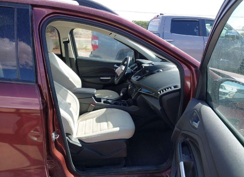 Photo 5 of 2018 Ford Escape SEL (VIN 1FMCU9HD4JUC35228)