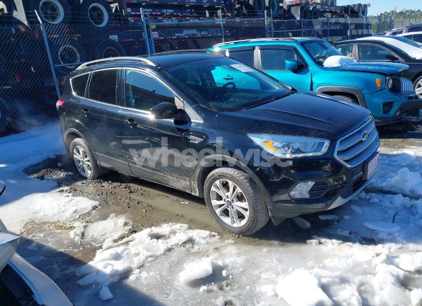 2018 Ford Escape SEL (VIN 1FMCU9HD4JUC66558) main photo