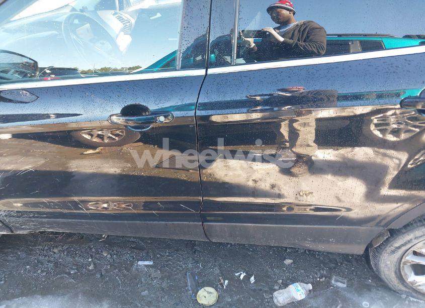 Photo 14 of 2018 Ford Escape SEL (VIN 1FMCU9HD4JUC66558)