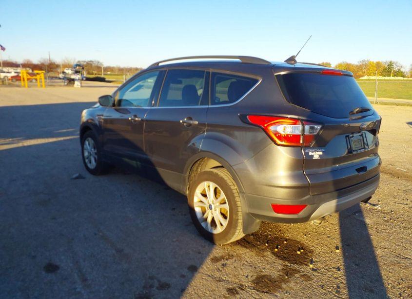 Photo 3 of 2018 Ford Escape SEL (VIN 1FMCU9HD4JUD48158)