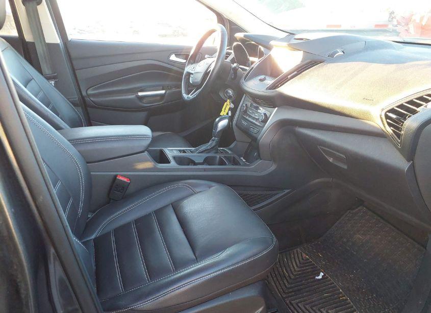 Photo 5 of 2018 Ford Escape SEL (VIN 1FMCU9HD4JUD48158)