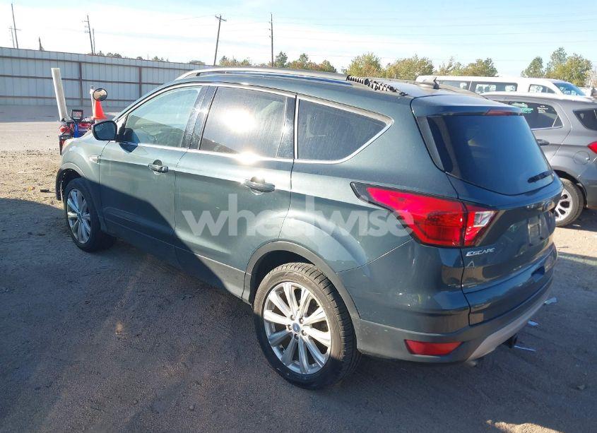 Photo 3 of 2019 Ford Escape SEL (VIN 1FMCU9HD4KUA45608)