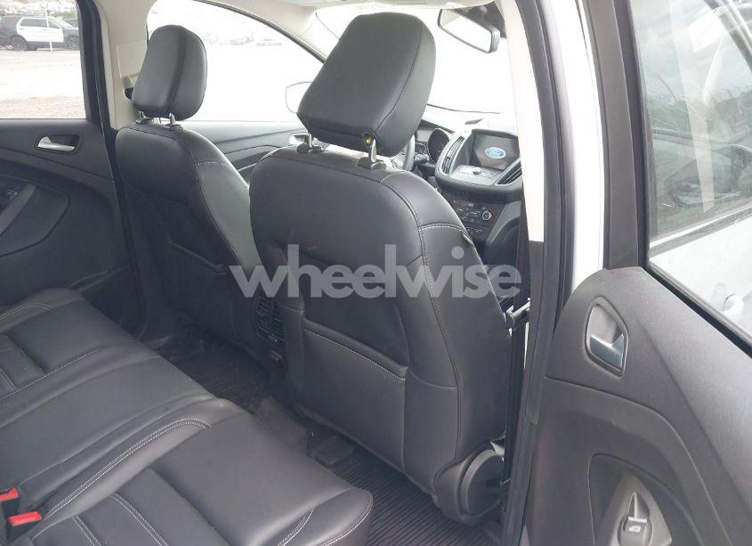 Photo 8 of 2019 Ford Escape SEL (VIN 1FMCU9HD4KUA88085)