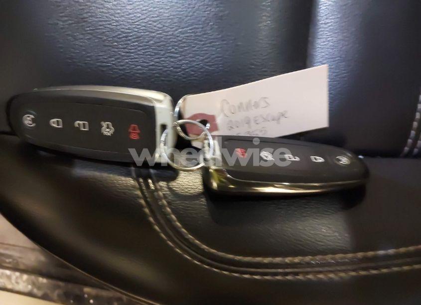 Photo 11 of 2019 Ford Escape SEL (VIN 1FMCU9HD4KUB56336)