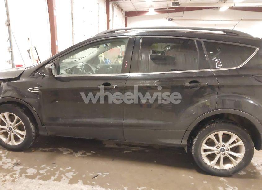 Photo 14 of 2019 Ford Escape SEL (VIN 1FMCU9HD4KUB56336)