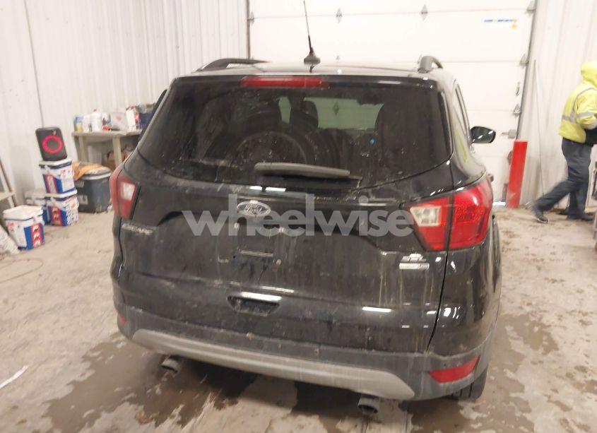 Photo 16 of 2019 Ford Escape SEL (VIN 1FMCU9HD4KUB56336)