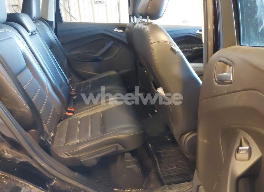 Photo 8 of 2019 Ford Escape SEL (VIN 1FMCU9HD4KUB56336)