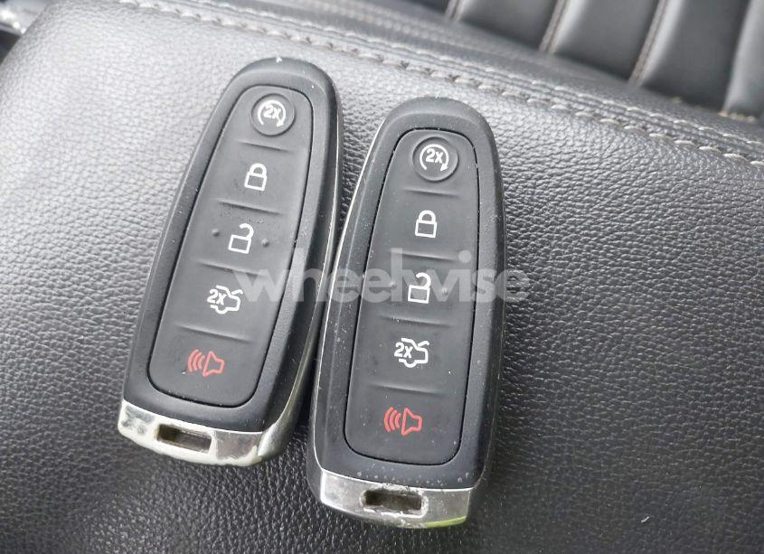 Photo 11 of 2019 Ford Escape SEL (VIN 1FMCU9HD4KUC01419)