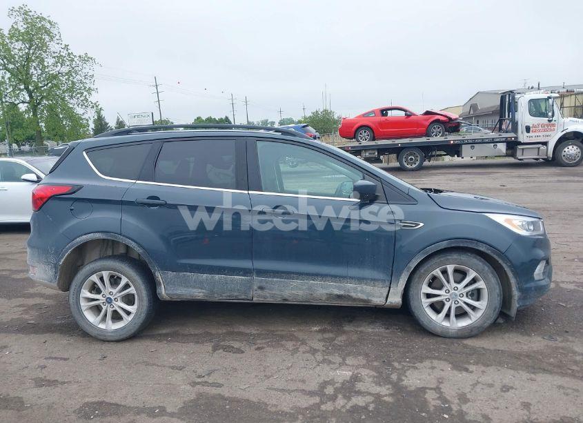 Photo 13 of 2019 Ford Escape SEL (VIN 1FMCU9HD4KUC01419)