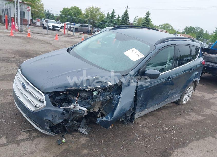 Photo 2 of 2019 Ford Escape SEL (VIN 1FMCU9HD4KUC01419)