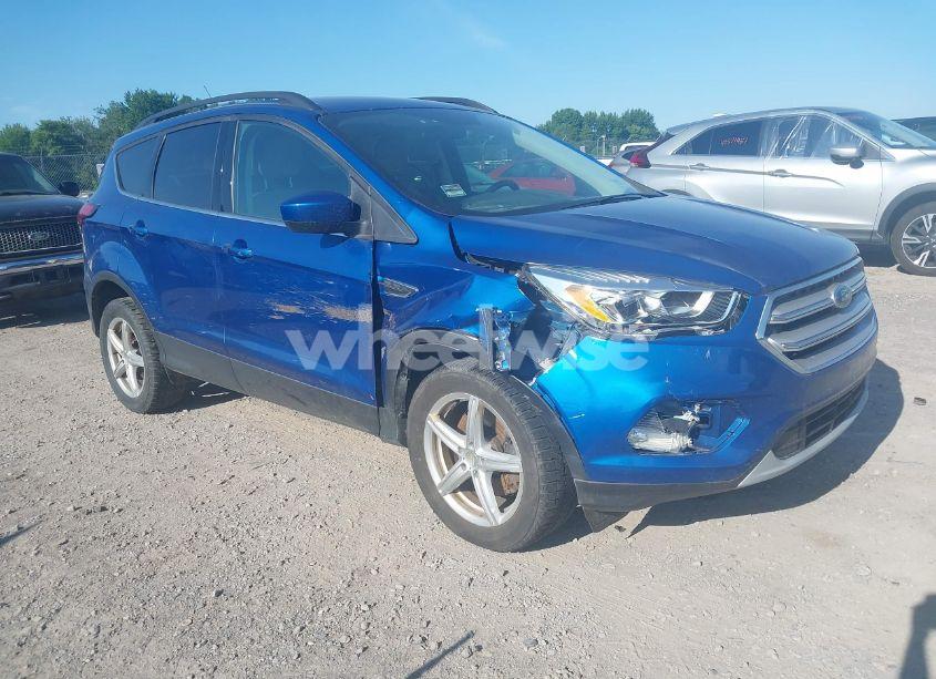 2019 Ford Escape SEL (VIN 1FMCU9HD4KUC31939) main photo