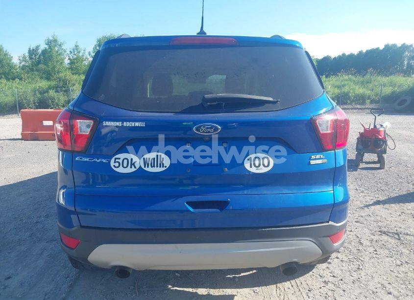 Photo 16 of 2019 Ford Escape SEL (VIN 1FMCU9HD4KUC31939)