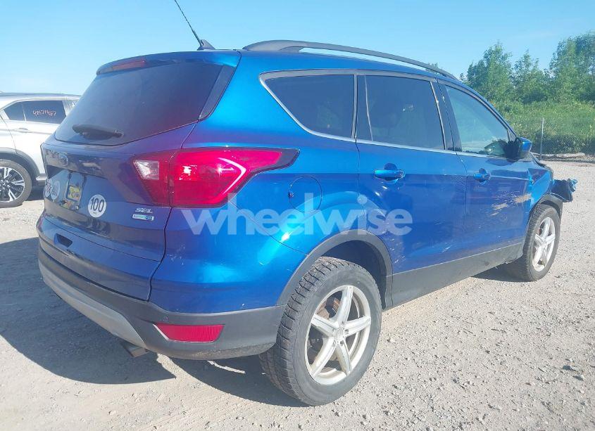 Photo 4 of 2019 Ford Escape SEL (VIN 1FMCU9HD4KUC31939)