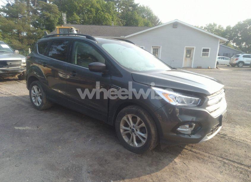 2018 Ford Escape SEL (VIN 1FMCU9HD5JUA28766) main photo