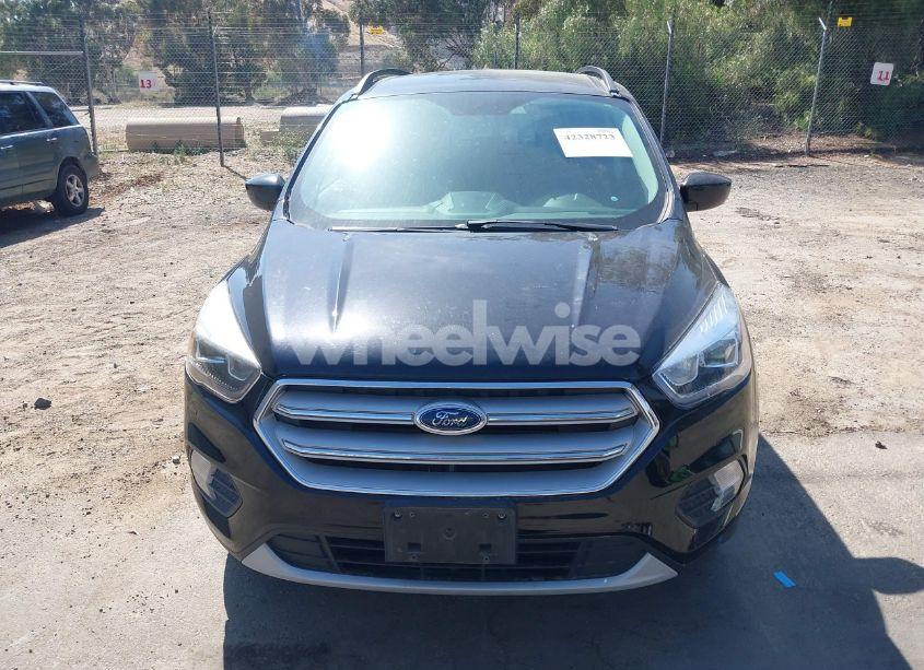 Photo 6 of 2018 Ford Escape SEL (VIN 1FMCU9HD5JUA31344)