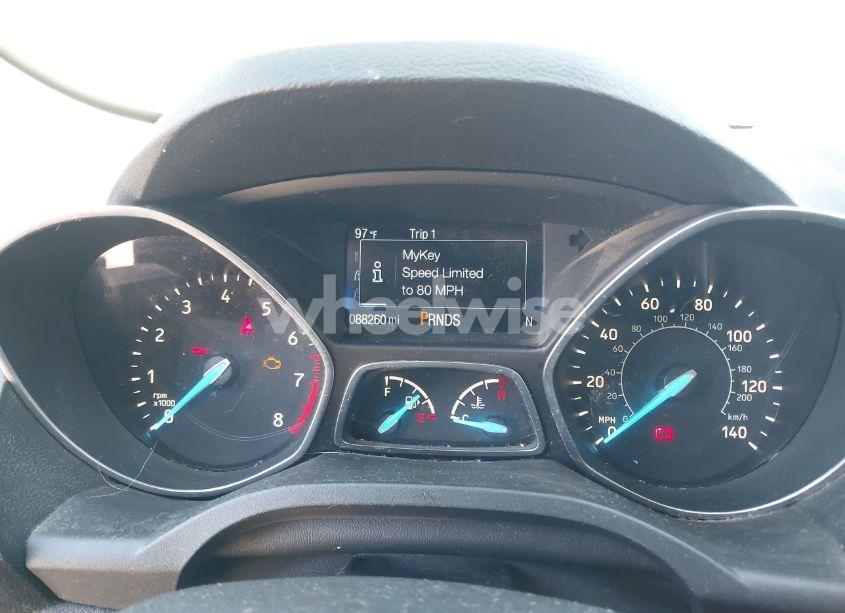 Photo 7 of 2018 Ford Escape SEL (VIN 1FMCU9HD5JUA31344)