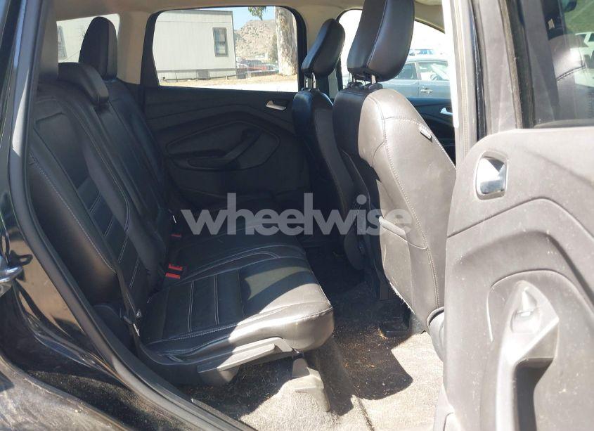 Photo 8 of 2018 Ford Escape SEL (VIN 1FMCU9HD5JUA31344)