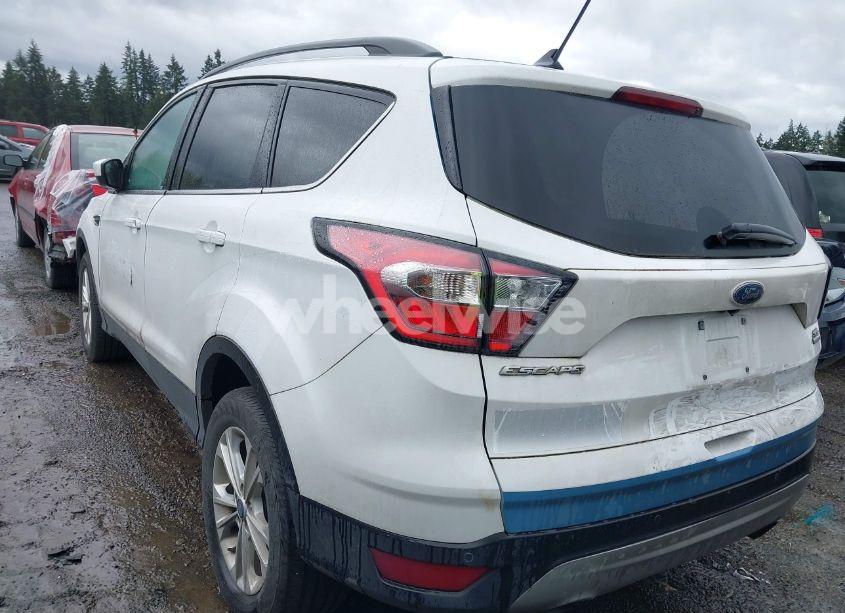 Photo 3 of 2018 Ford Escape SEL (VIN 1FMCU9HD5JUA42764)