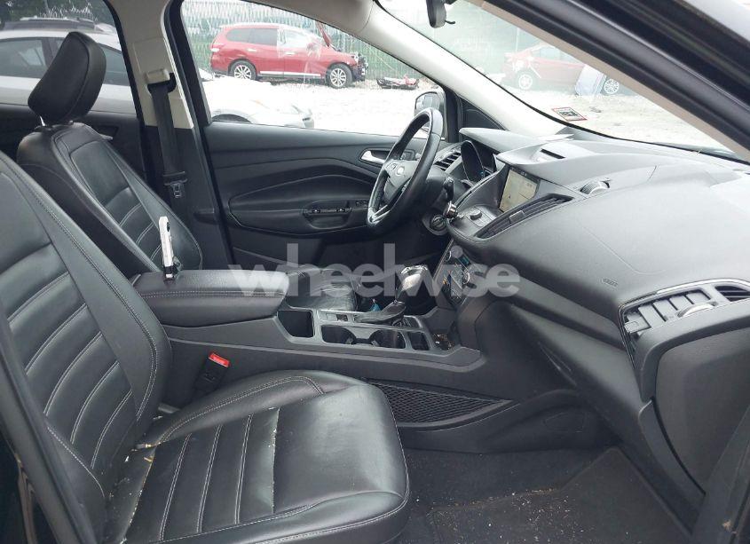 Photo 5 of 2018 Ford Escape SEL (VIN 1FMCU9HD5JUA46569)