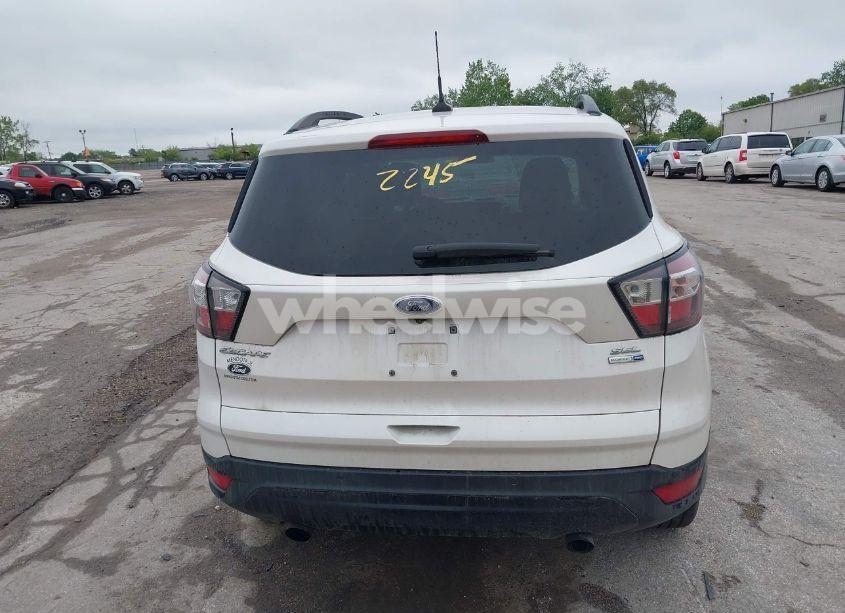 Photo 16 of 2018 Ford Escape SEL (VIN 1FMCU9HD5JUC28630)
