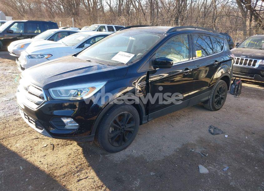 Photo 2 of 2018 Ford Escape SEL (VIN 1FMCU9HD5JUD57628)