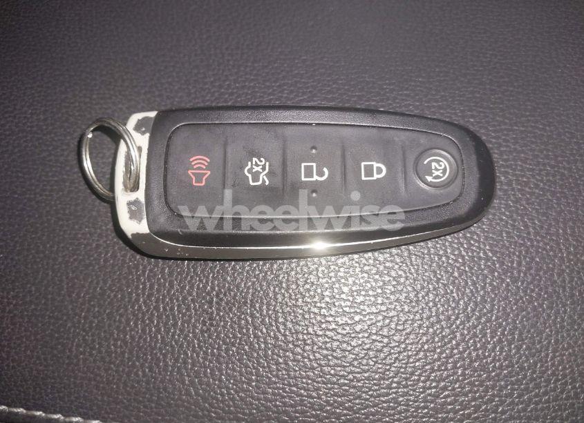 Photo 11 of 2019 Ford Escape SEL (VIN 1FMCU9HD5KUA04002)