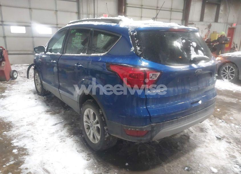 Photo 3 of 2019 Ford Escape SEL (VIN 1FMCU9HD5KUA04002)