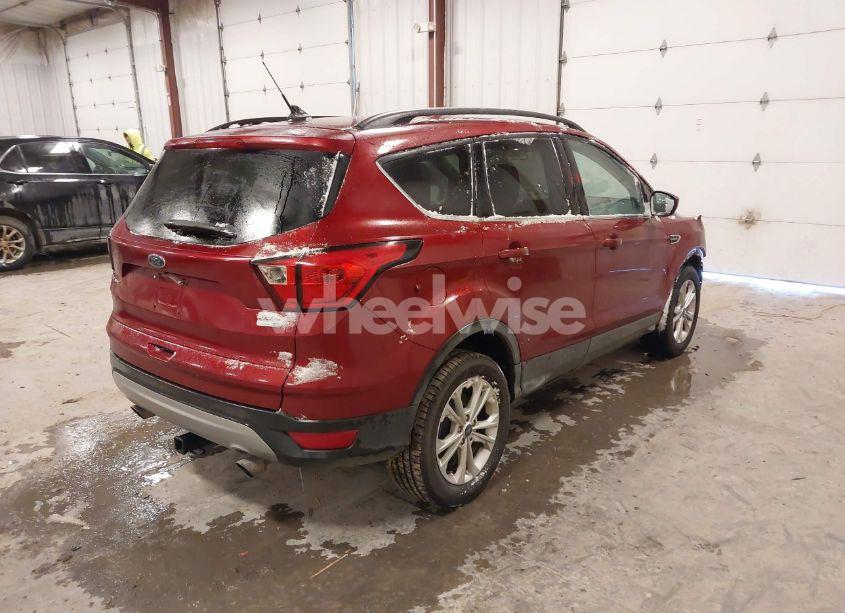Photo 4 of 2019 Ford Escape SEL (VIN 1FMCU9HD5KUA04467)