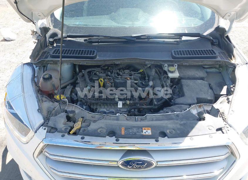 Photo 10 of 2019 Ford Escape SEL (VIN 1FMCU9HD5KUB19019)