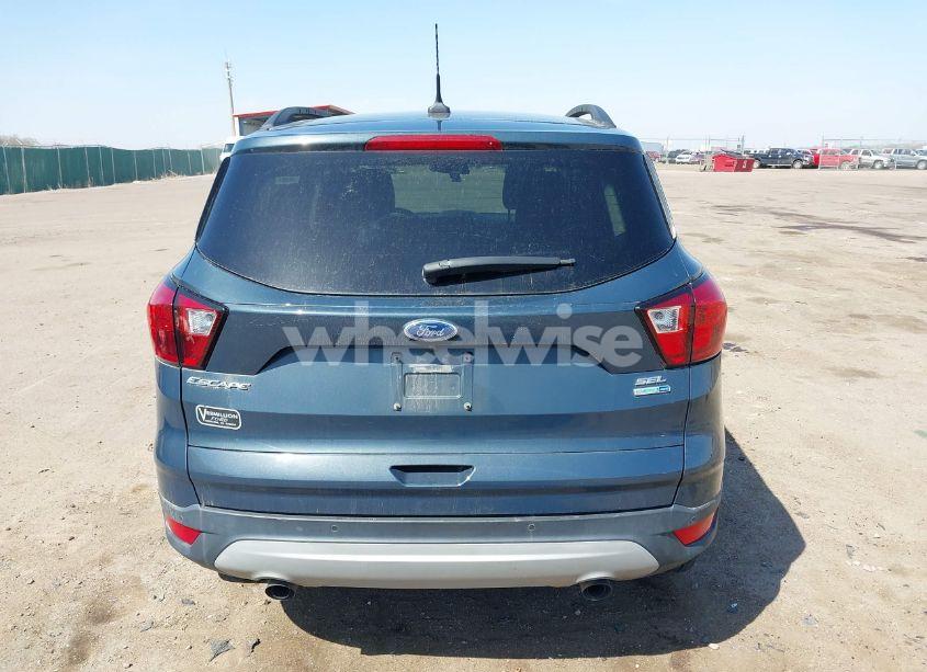 Photo 16 of 2019 Ford Escape SEL (VIN 1FMCU9HD5KUC35398)