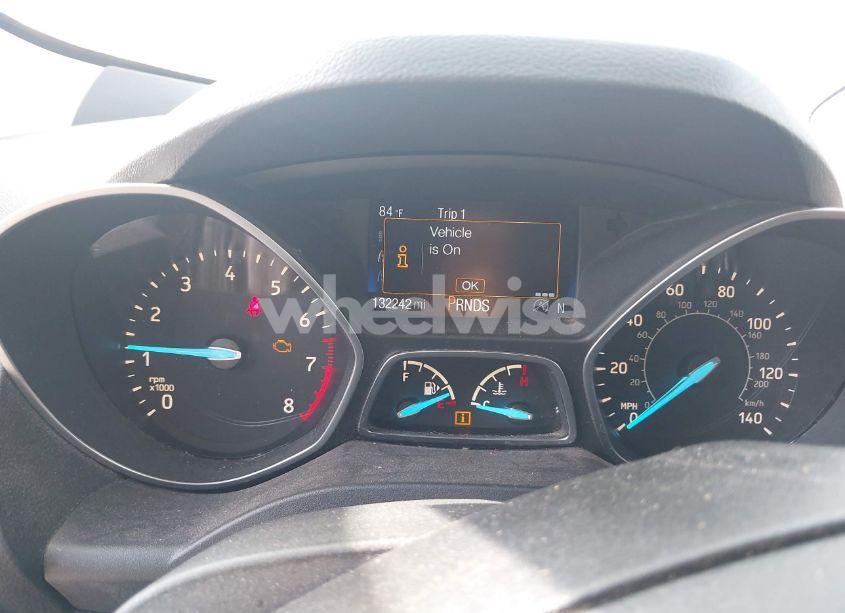 Photo 7 of 2018 Ford Escape SEL (VIN 1FMCU9HD6JUA16965)