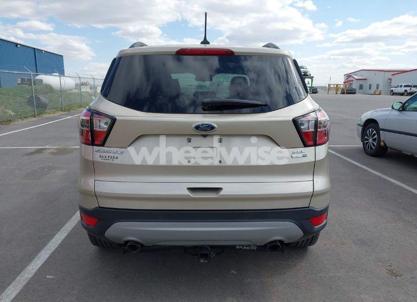 Photo 16 of 2018 Ford Escape SEL (VIN 1FMCU9HD6JUA21308)