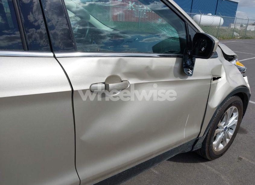 Photo 17 of 2018 Ford Escape SEL (VIN 1FMCU9HD6JUA21308)