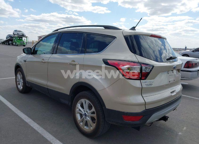 Photo 3 of 2018 Ford Escape SEL (VIN 1FMCU9HD6JUA21308)
