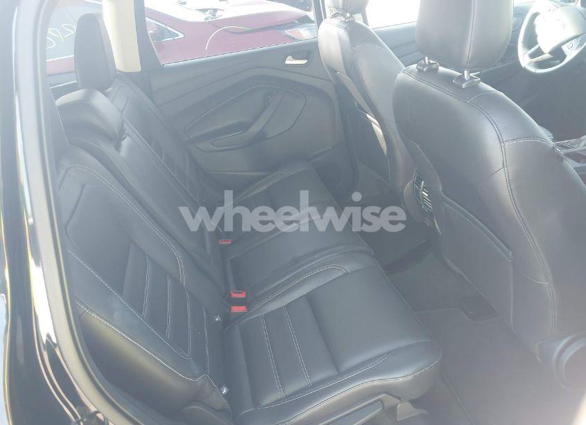 Photo 8 of 2018 Ford Escape SEL (VIN 1FMCU9HD6JUB65702)