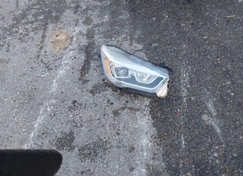 Photo 12 of 2018 Ford Escape SEL (VIN 1FMCU9HD6JUB87554)