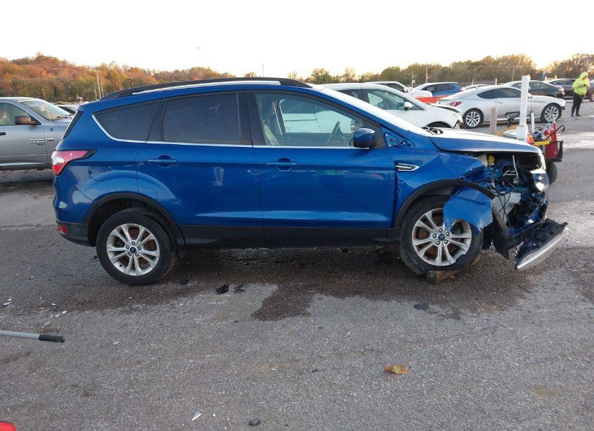Photo 14 of 2018 Ford Escape SEL (VIN 1FMCU9HD6JUB87554)