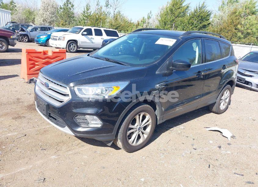 Photo 2 of 2018 Ford Escape SEL (VIN 1FMCU9HD6JUC77836)