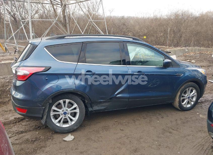 Photo 6 of 2018 Ford Escape SEL (VIN 1FMCU9HD6JUC79392)