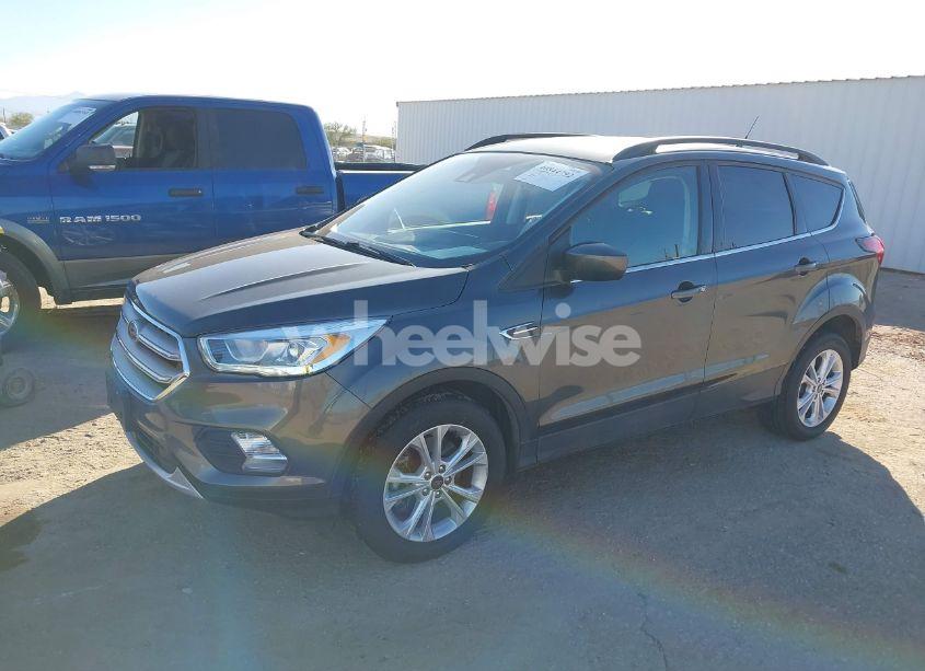 Photo 2 of 2019 Ford Escape SEL (VIN 1FMCU9HD6KUC55479)