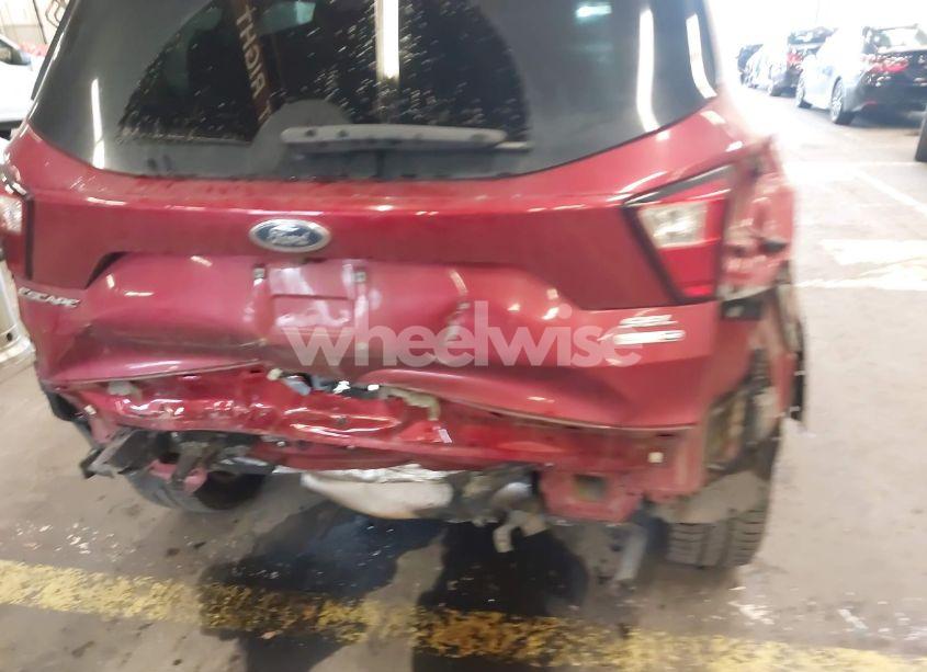 Photo 18 of 2019 Ford Escape SEL (VIN 1FMCU9HD6KUC56986)