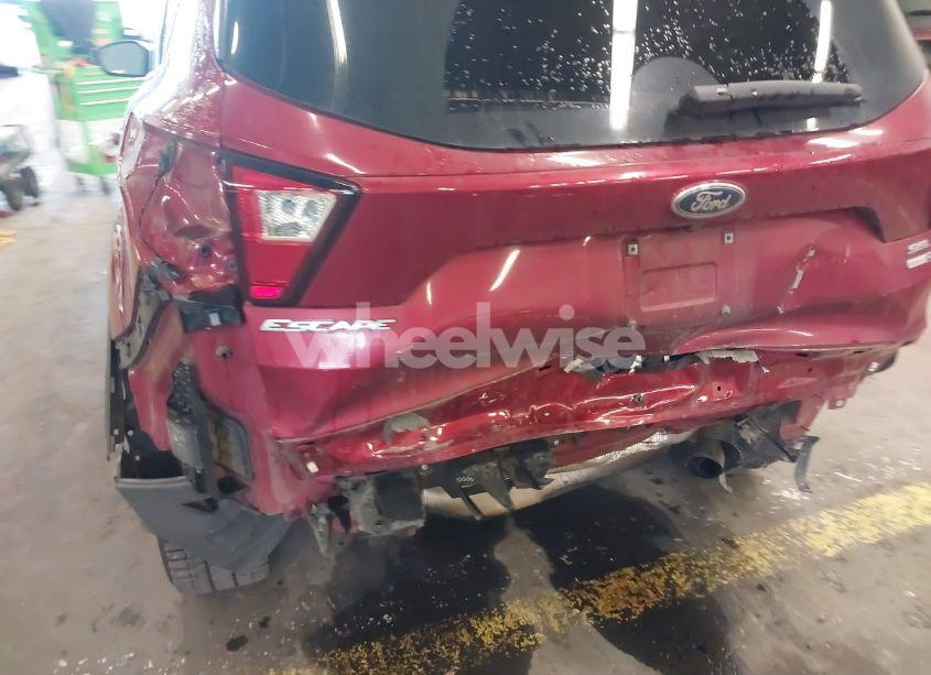 Photo 19 of 2019 Ford Escape SEL (VIN 1FMCU9HD6KUC56986)