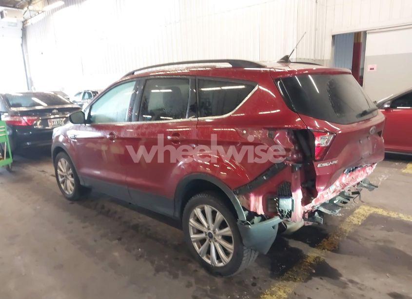 Photo 3 of 2019 Ford Escape SEL (VIN 1FMCU9HD6KUC56986)