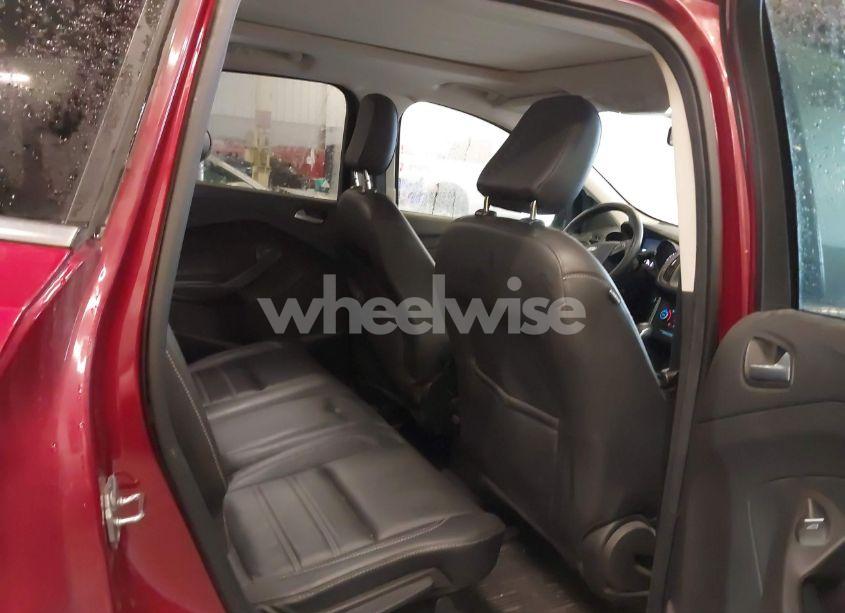 Photo 8 of 2019 Ford Escape SEL (VIN 1FMCU9HD6KUC56986)