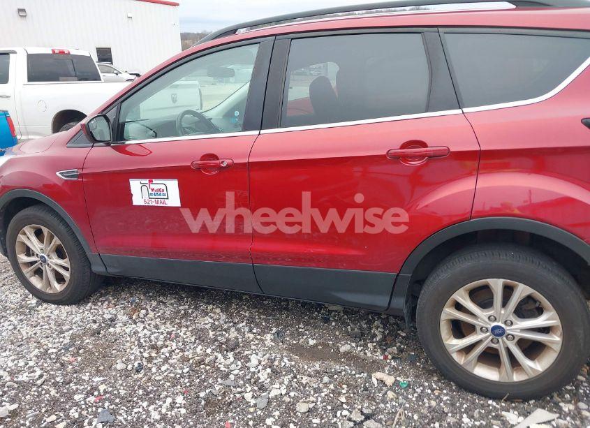 Photo 14 of 2018 Ford Escape SEL (VIN 1FMCU9HD7JUA33256)