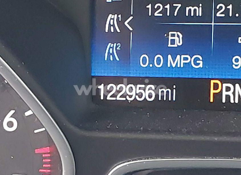 Photo 15 of 2018 Ford Escape SEL (VIN 1FMCU9HD7JUA33256)