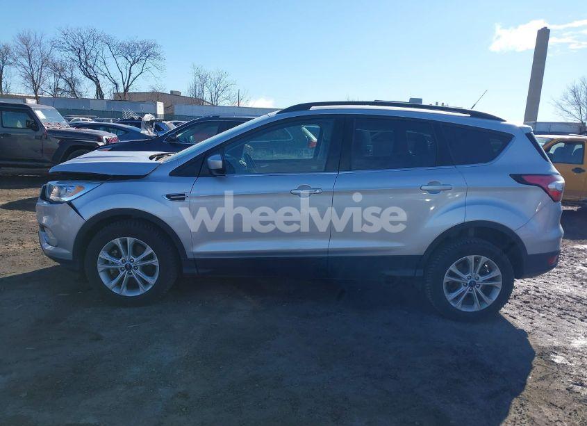 Photo 14 of 2018 Ford Escape SEL (VIN 1FMCU9HD7JUB51579)